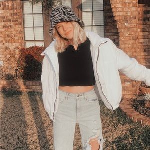 Meet your Posher, Bailey